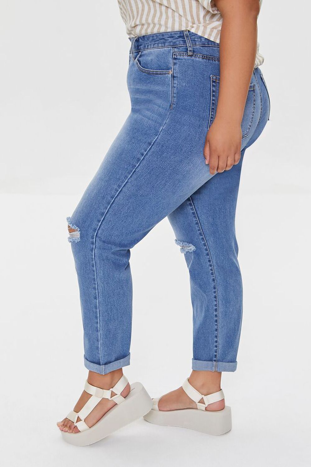 Distressed Boyfriend Jeans