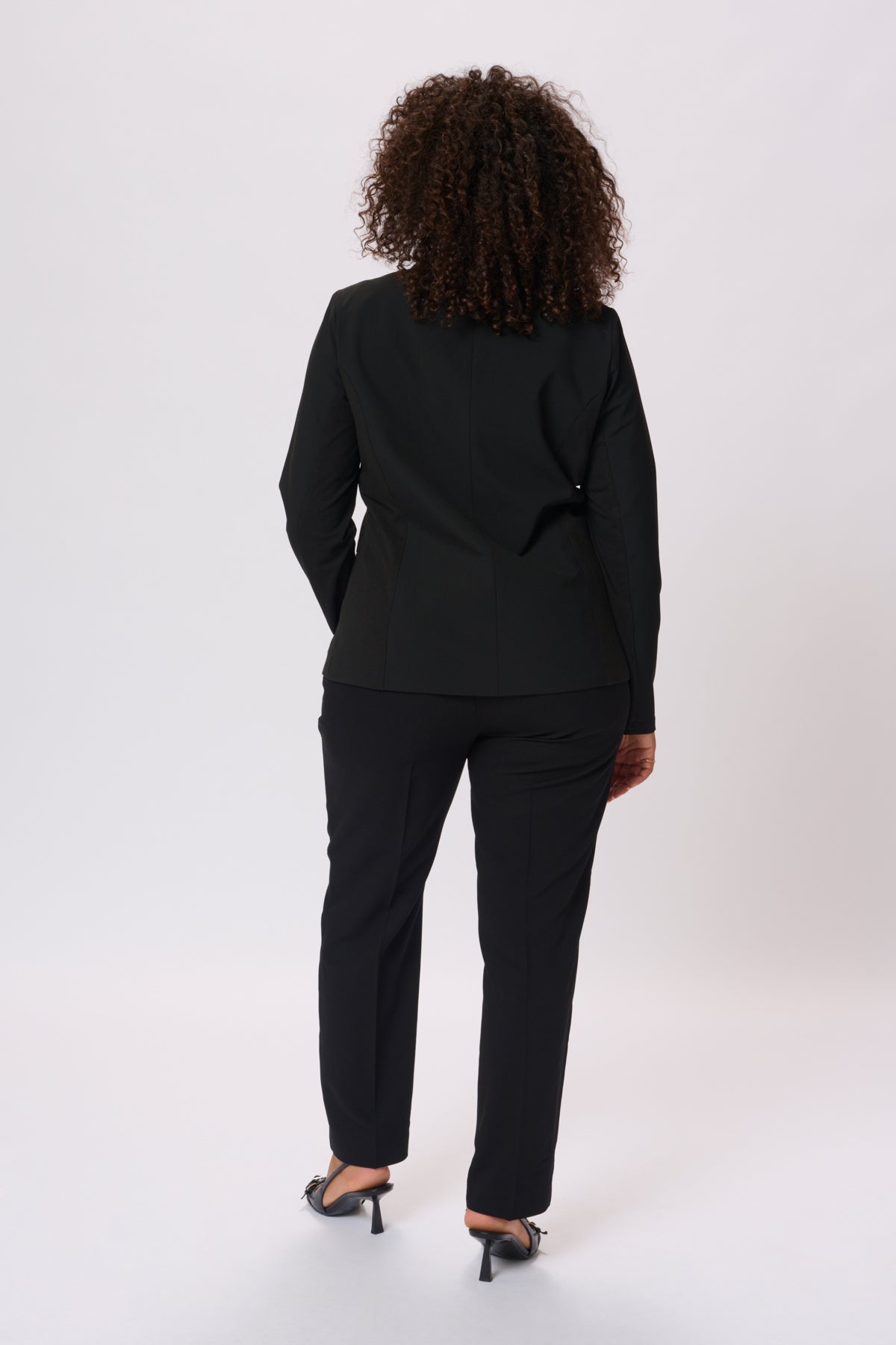 Jia Kaffe Blazer - Svartur