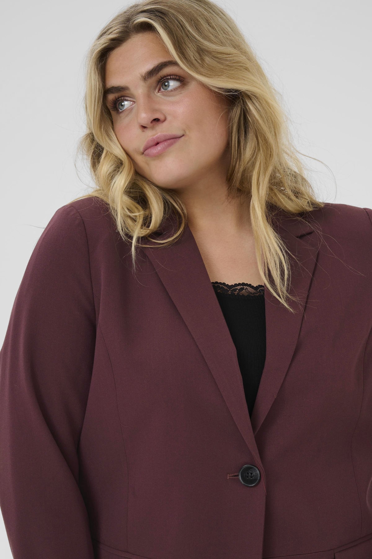 Sakira Blazer - Fudge