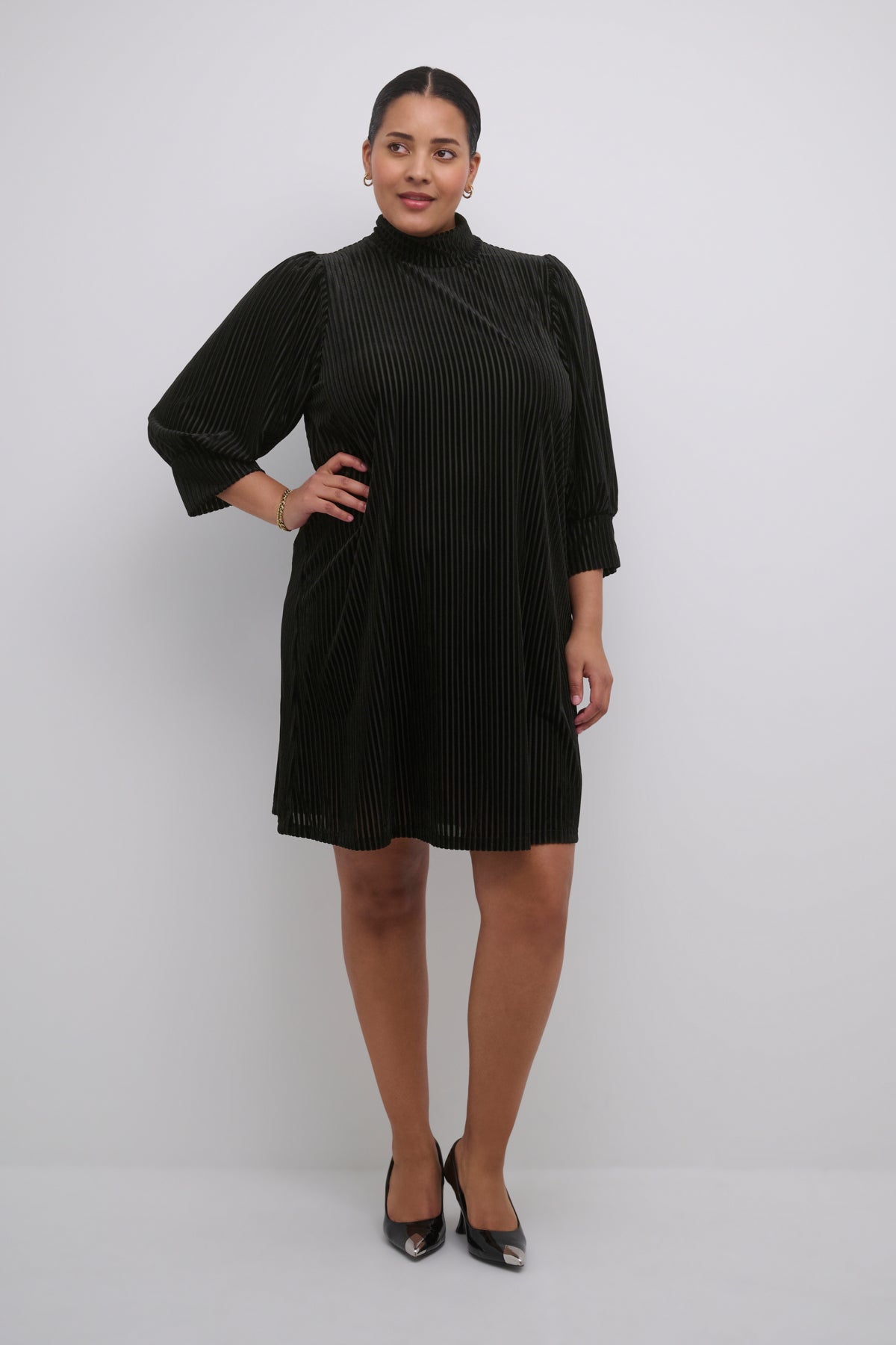 Acanna Velúr Kjóll