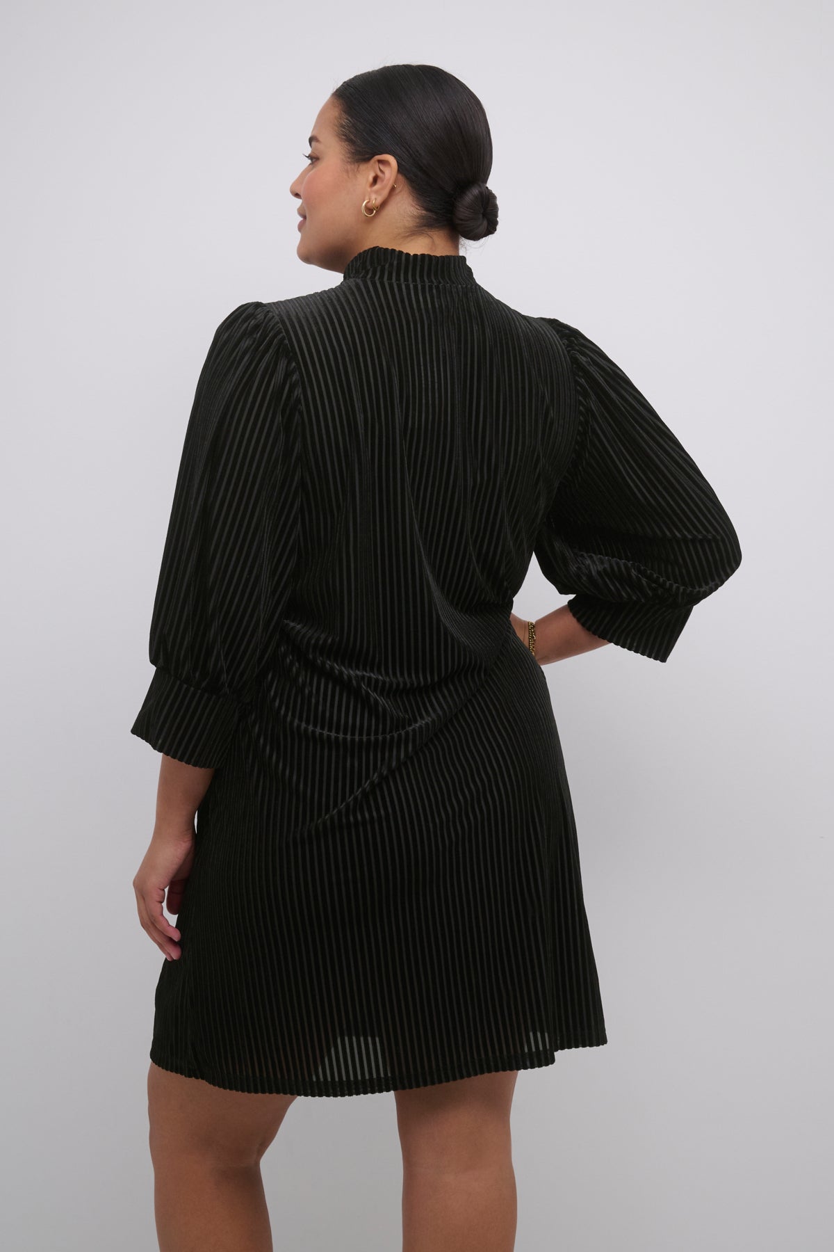 Acanna Velúr Kjóll