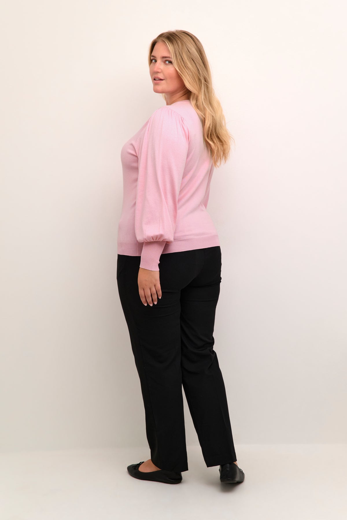 Lazzy Pink Mist Golla