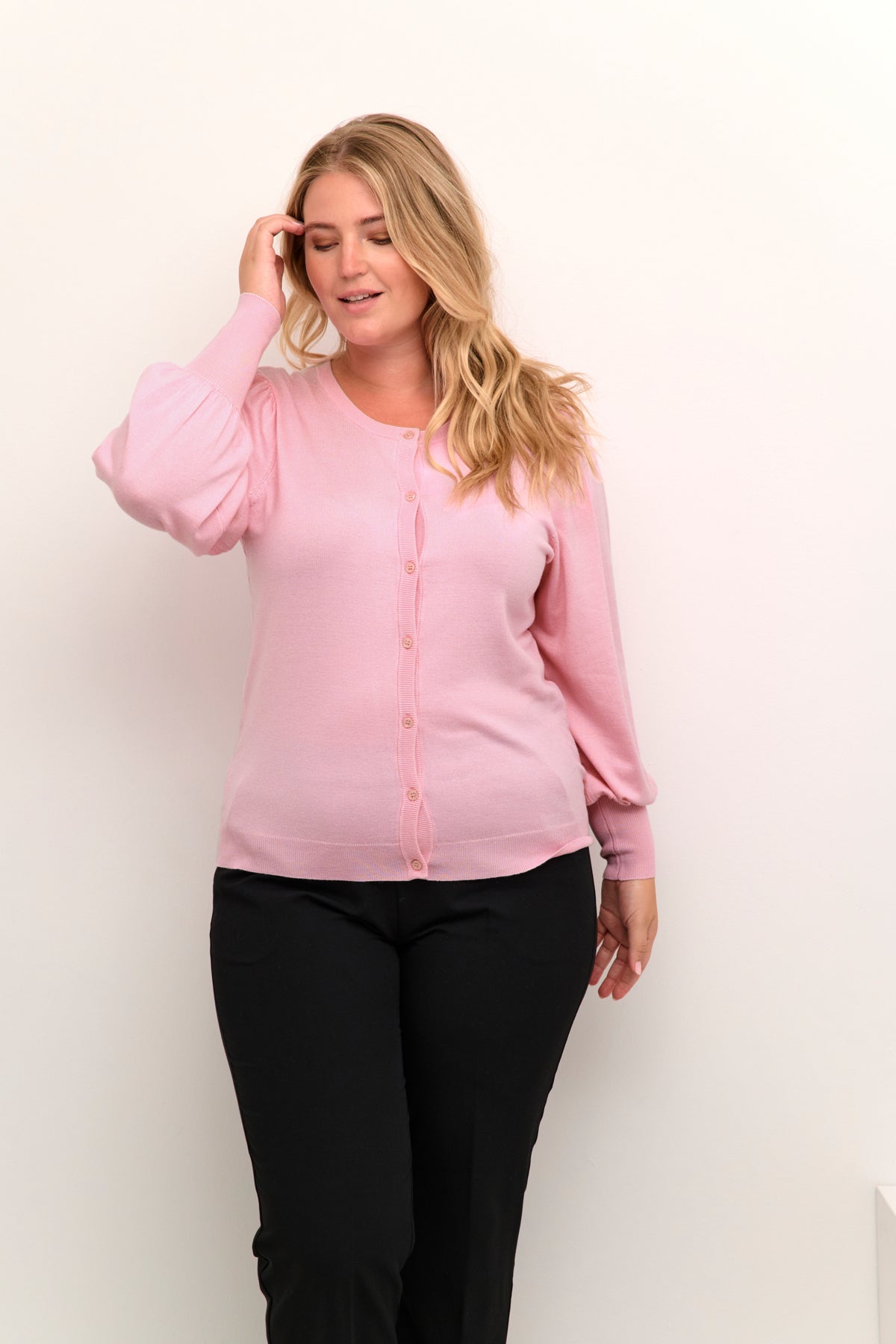 Lazzy Pink Mist Golla