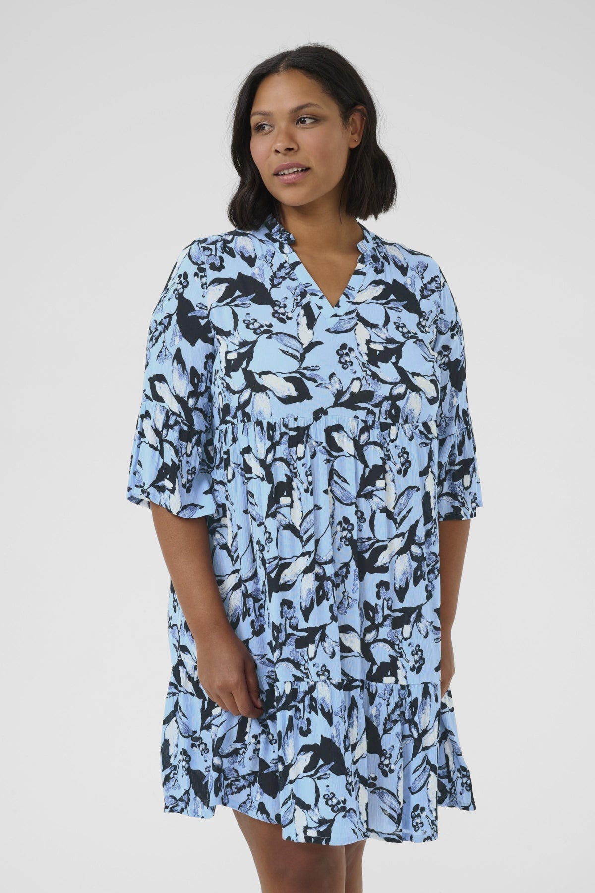 Isma Kjóll - Blue Graphic