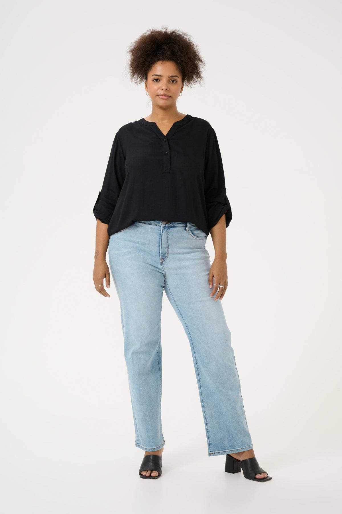 Kanna Light Blue Denim