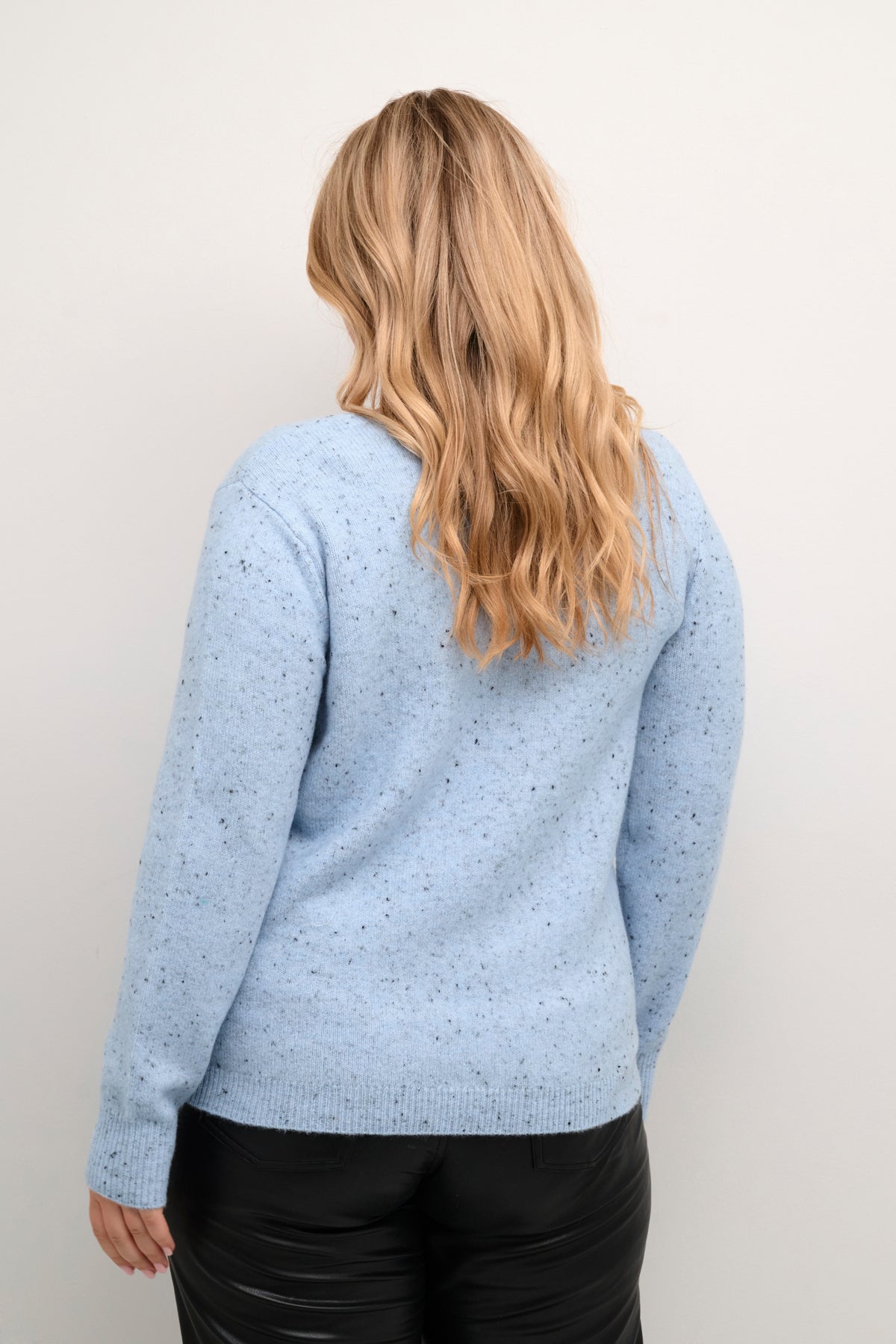Liva Knit Peysa