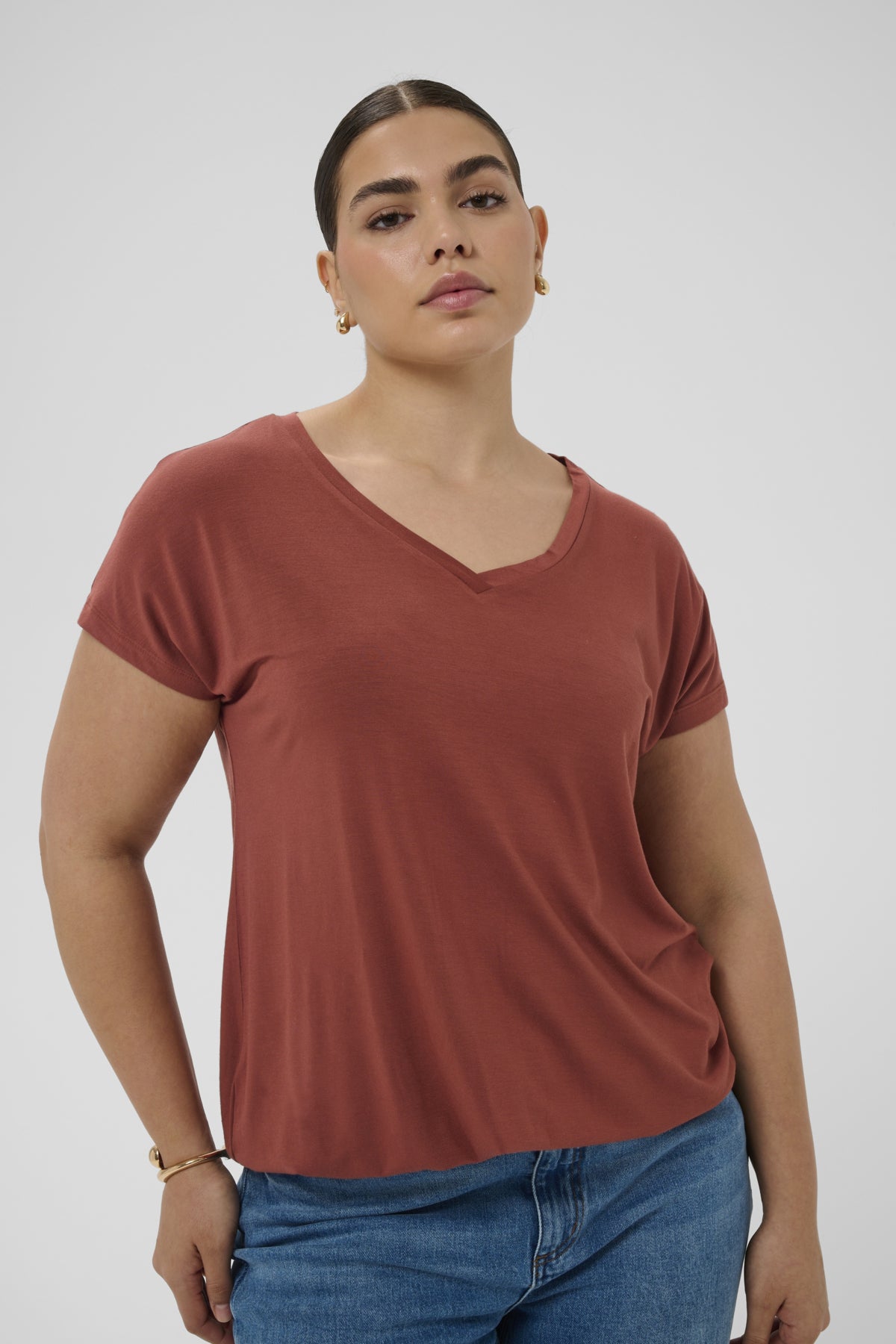 Jena Elastic Stuttermabolur
