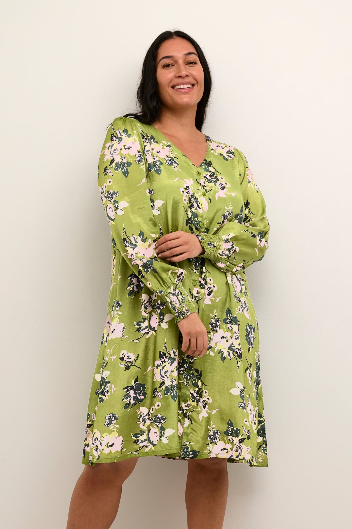 Green Stencil Kjóll