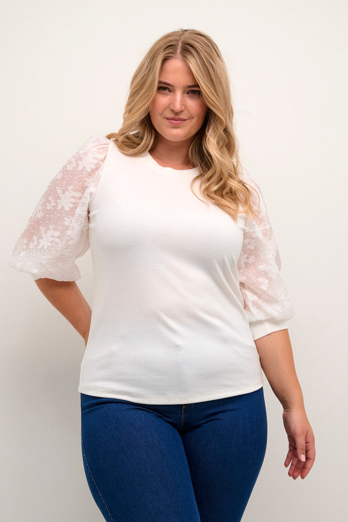 Flori Chiffon Toppur