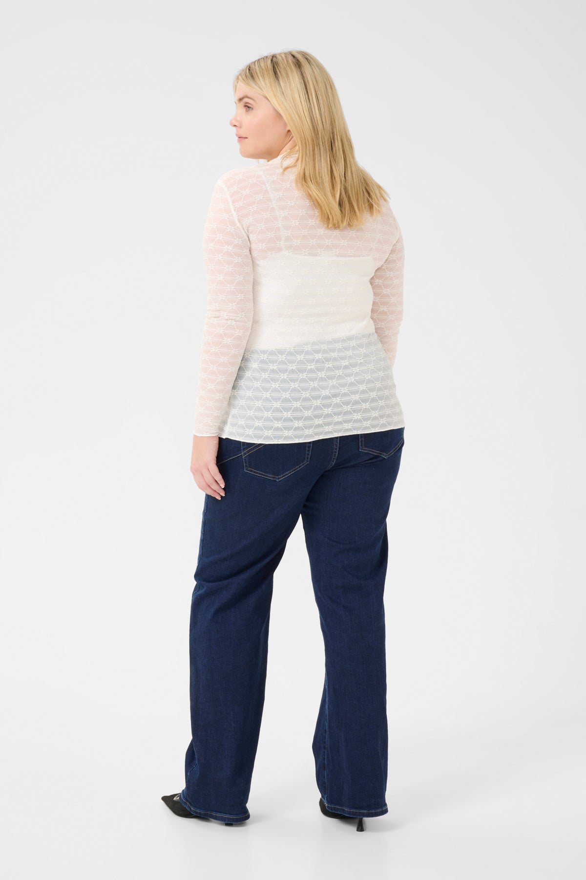 Bella Blúndu Toppur