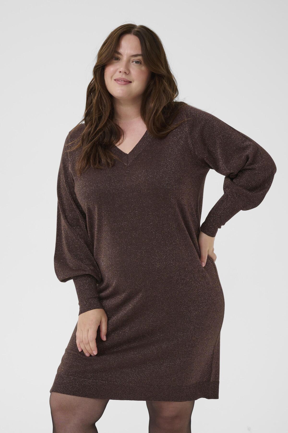 Regitta Glimmer Peysukjóll