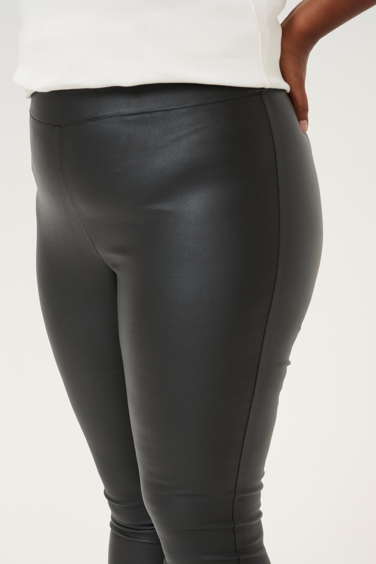 Adiana Coated Leggings