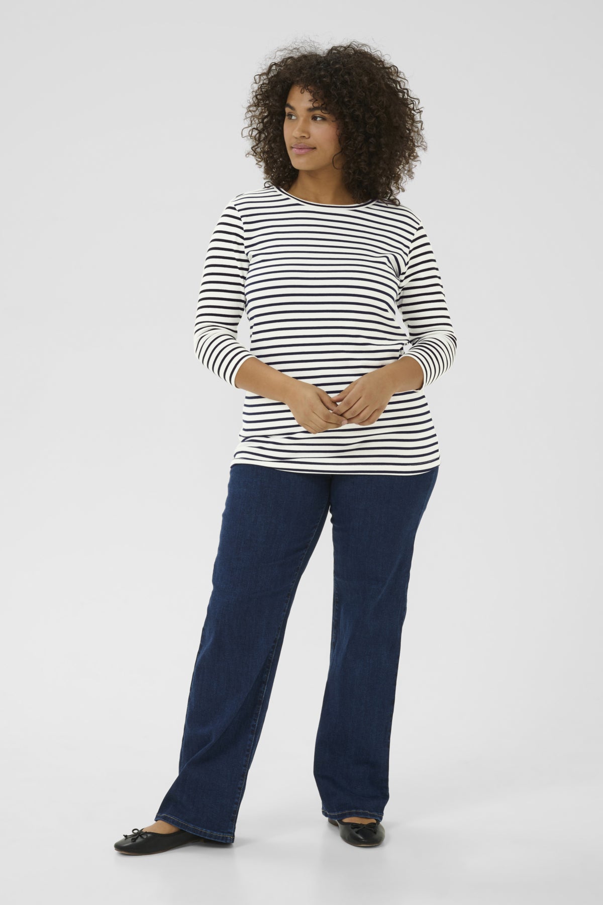 Lia Kvarterma Toppur