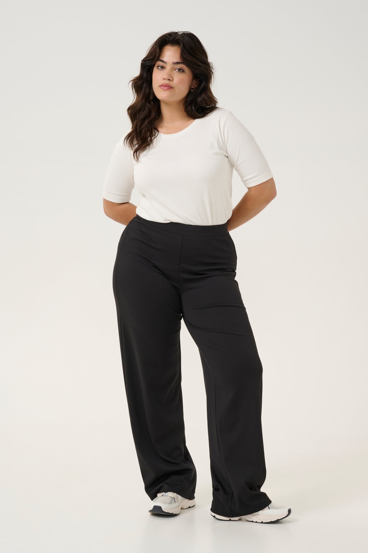 Jenna Wide Pants