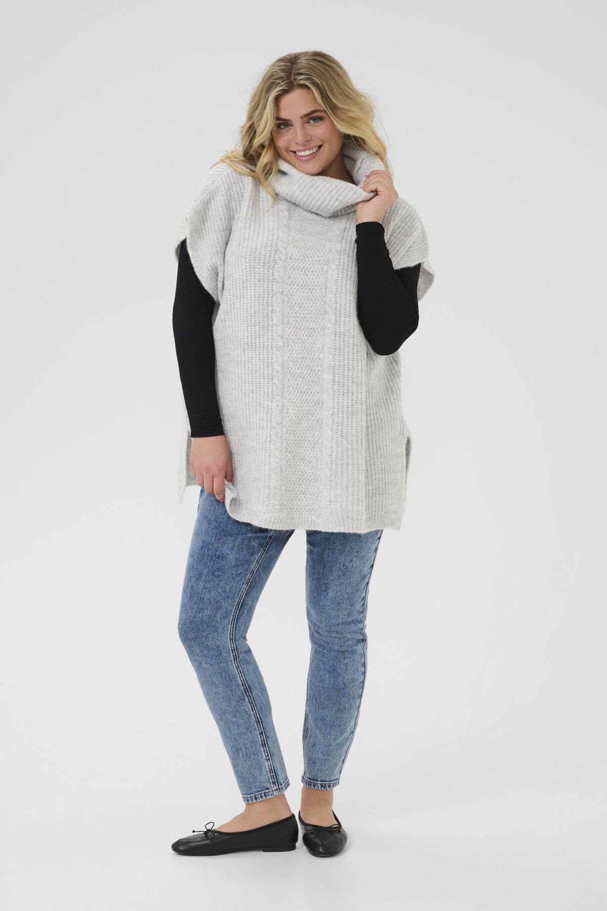 Mala Knit Poncho