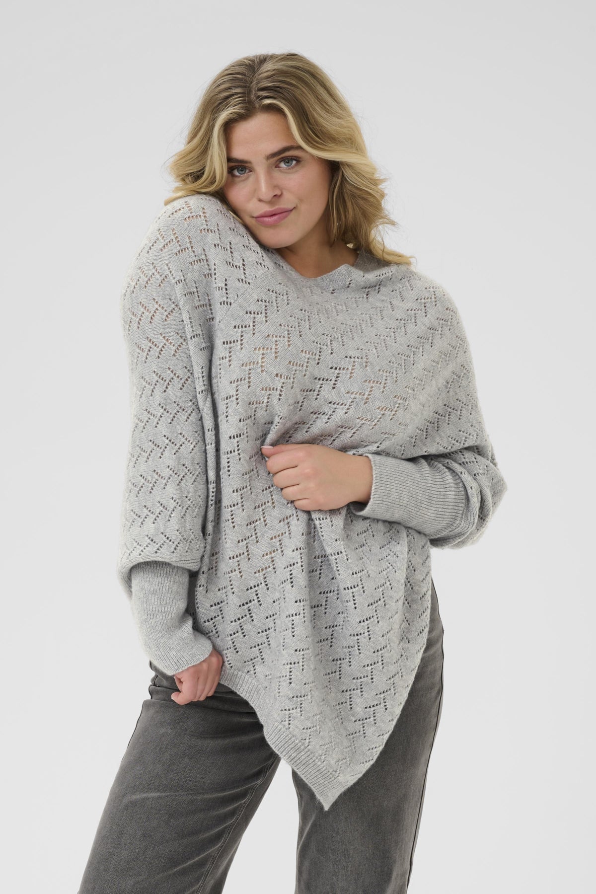 Olina Poncho Peysa