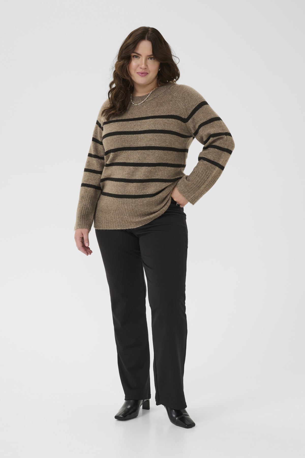 Erina Stripe Peysa