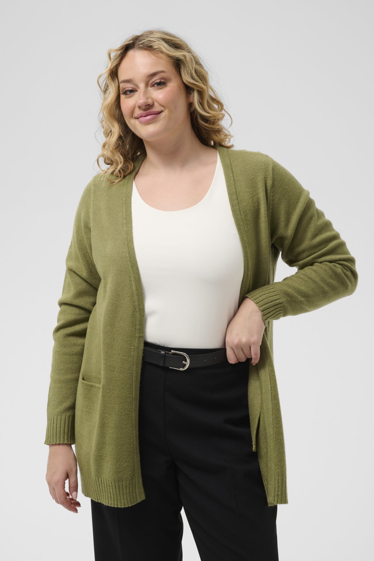 Alliana golla m/vösum