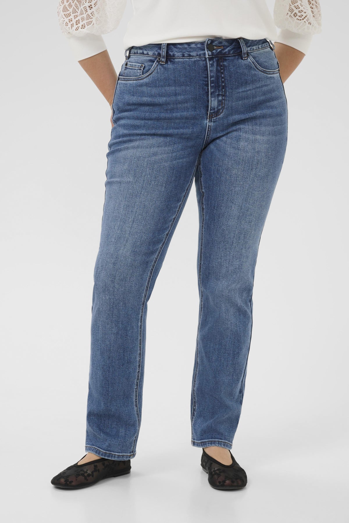 Dina Straight Jeans - Blue Denim
