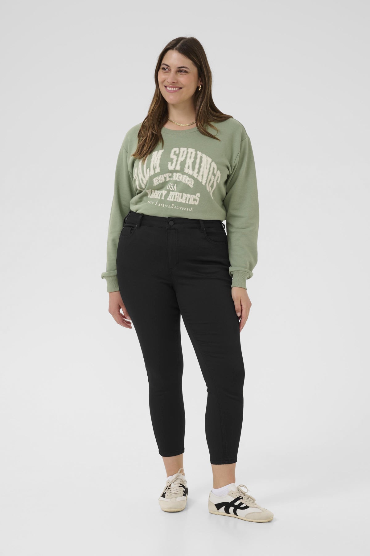 Dina Slim Jeans - Svartar