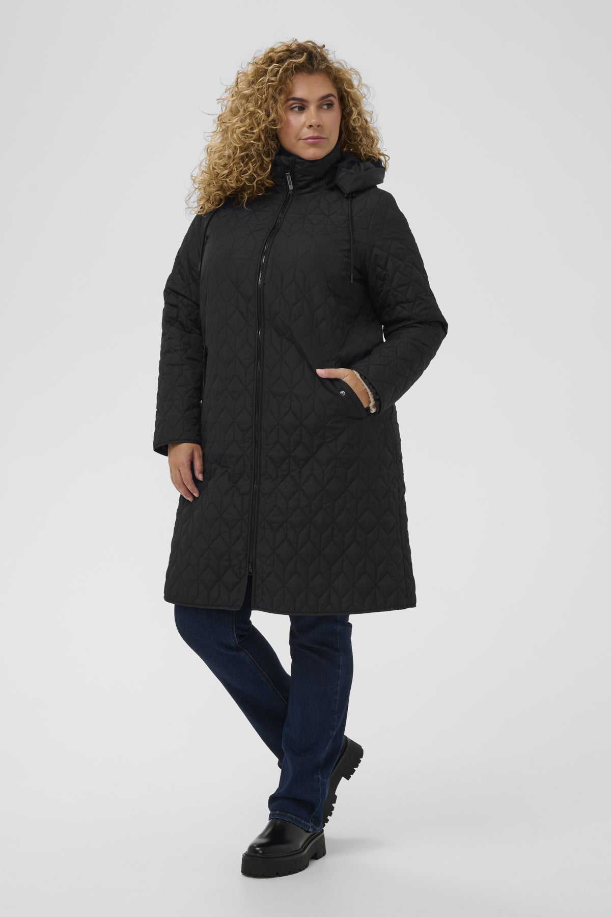 Leina Vatteruð Úlpa