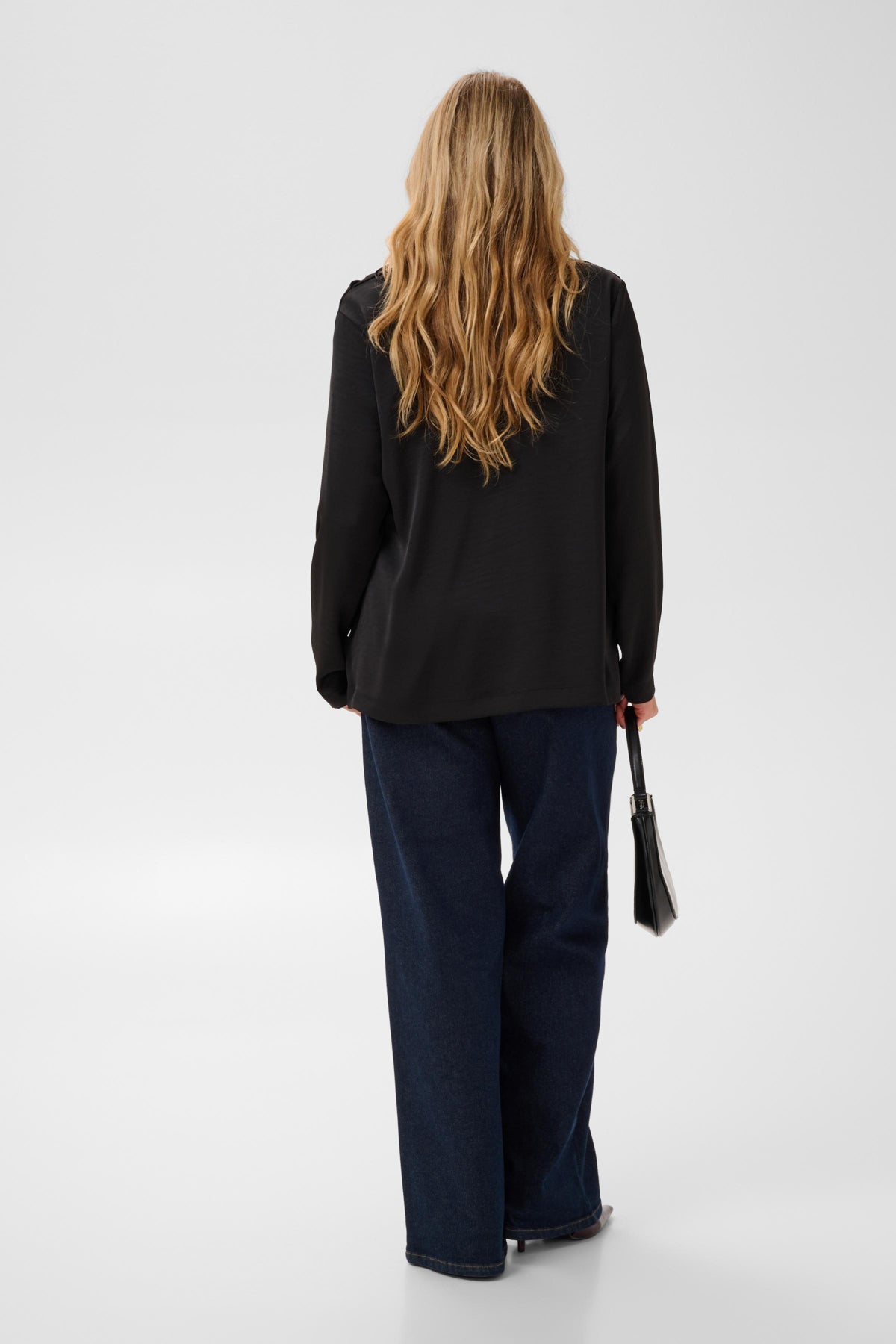 Lori Satín Blússa