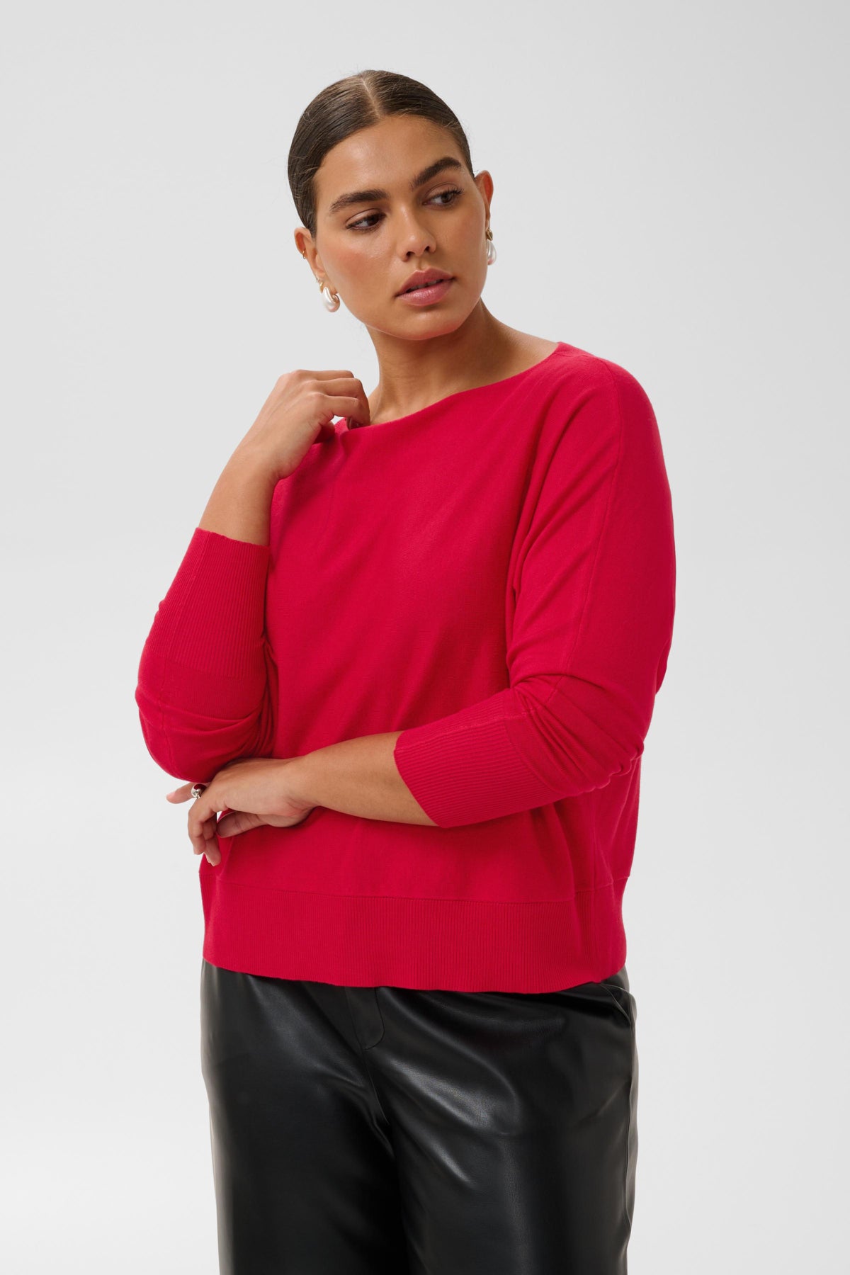 Lizzy Batwing Peysa - Crimson