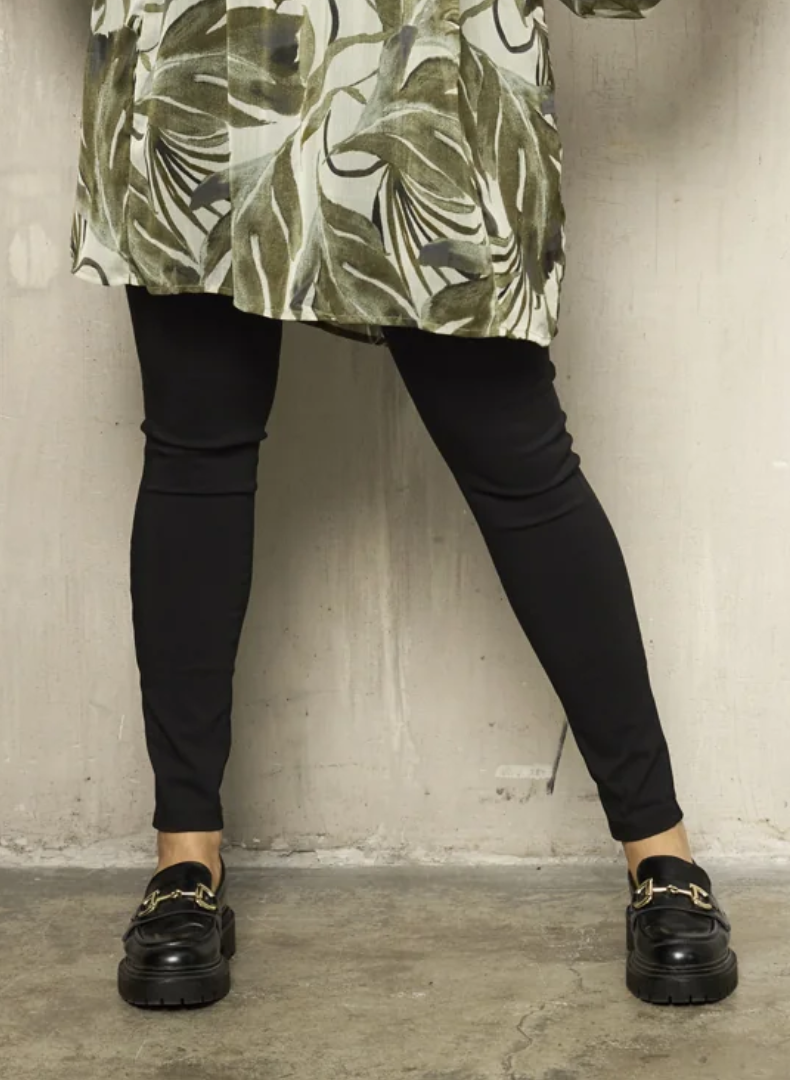 Adis Fóðraðar Leggings