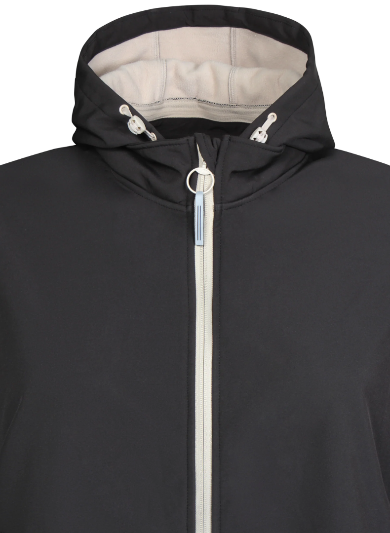 Della Softshell Jakki