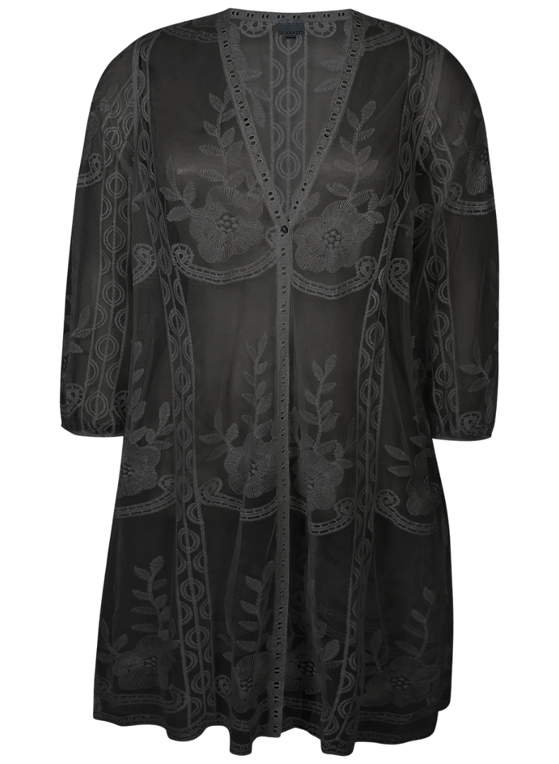Myr Lace Kimono