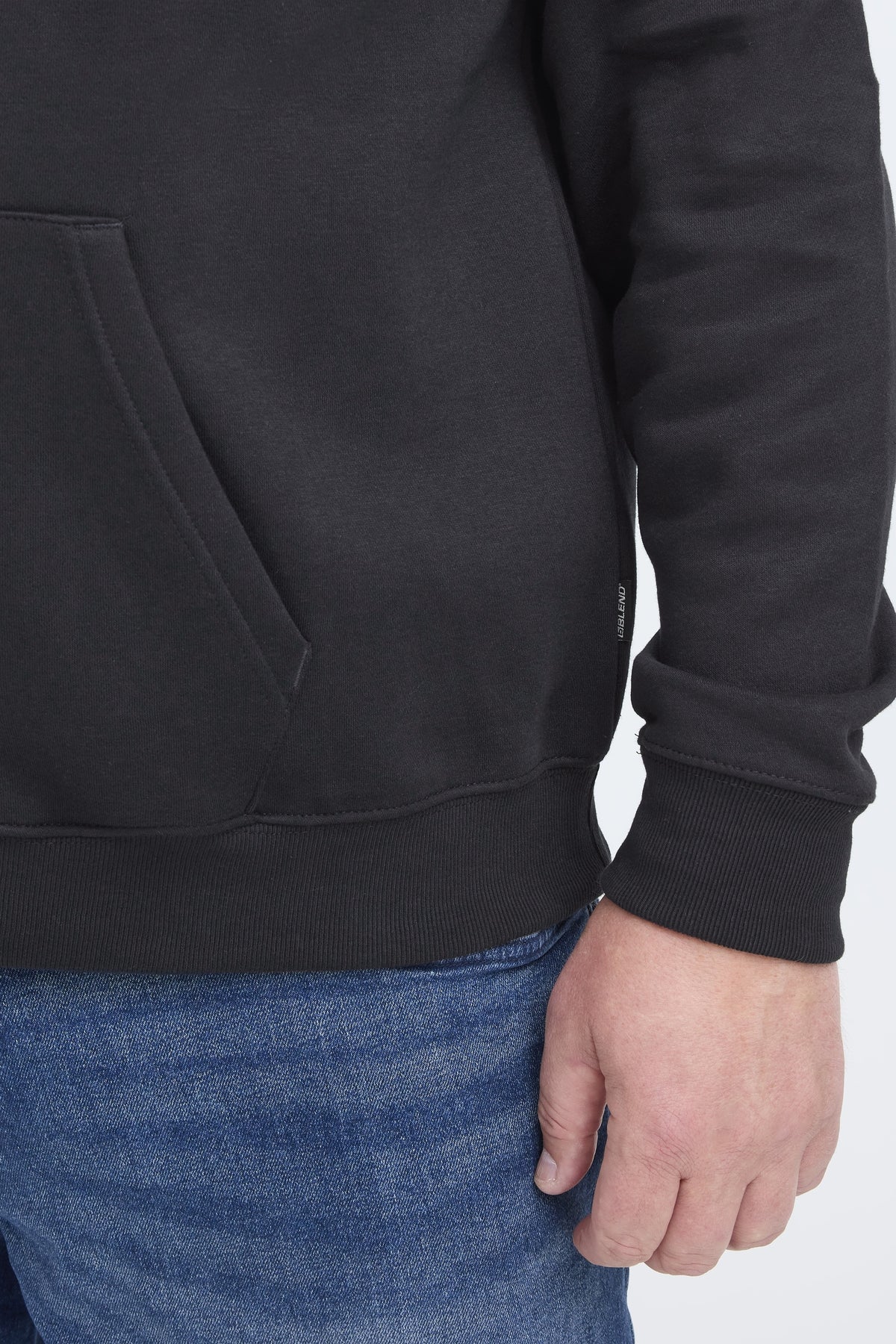 Blend Logo Hettupeysa