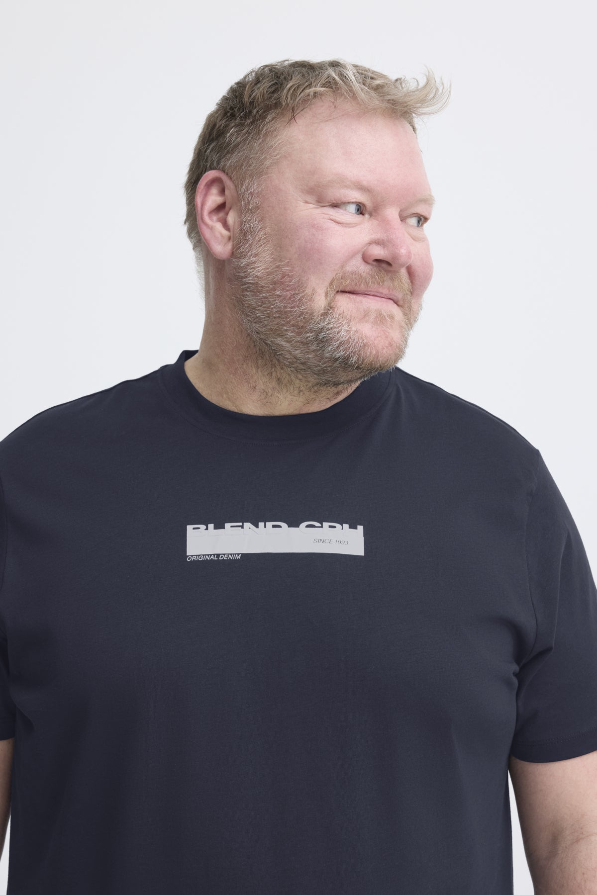 Kemuel Stuttermabolur