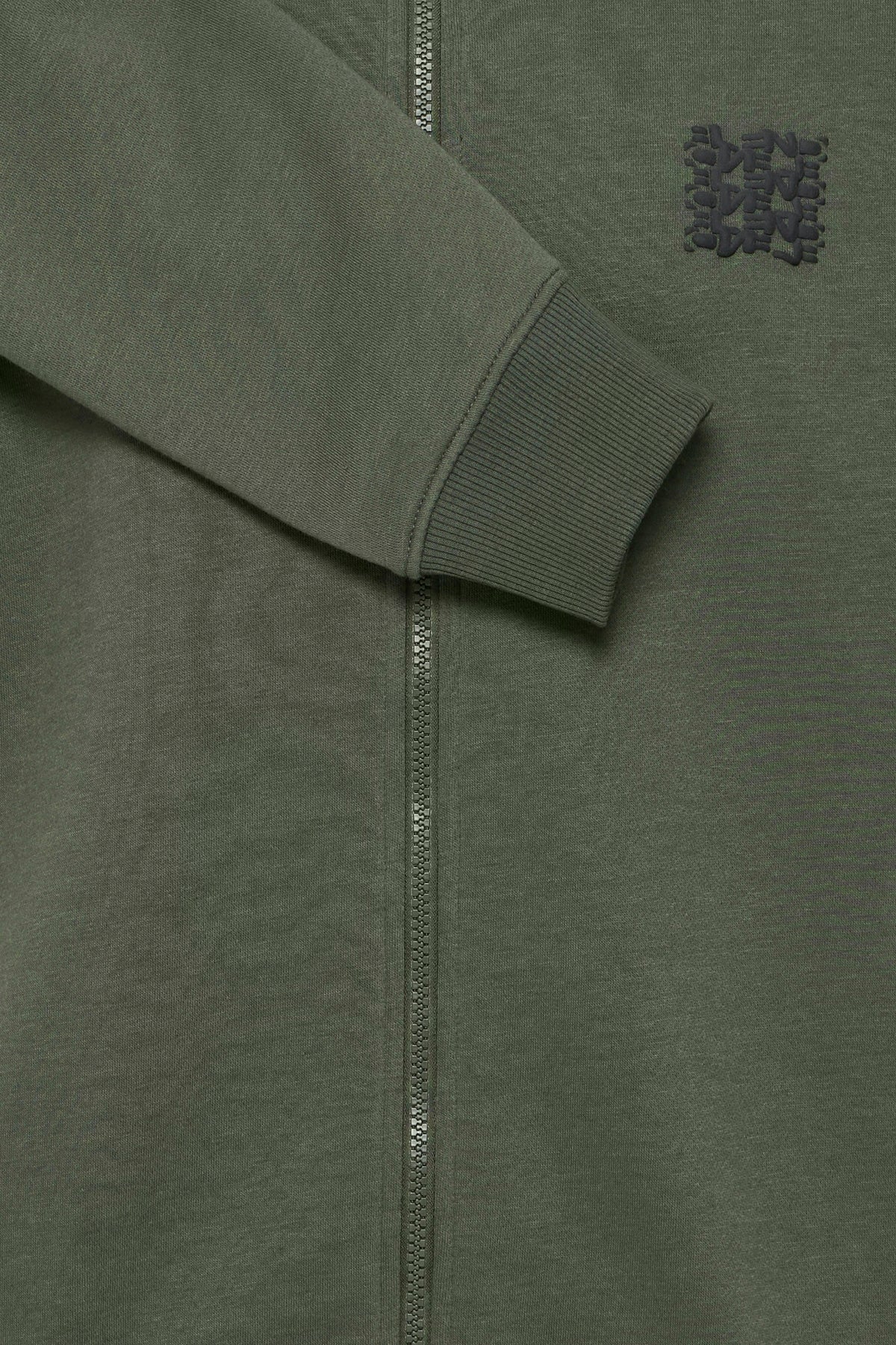 Full Zip Edition Peysa