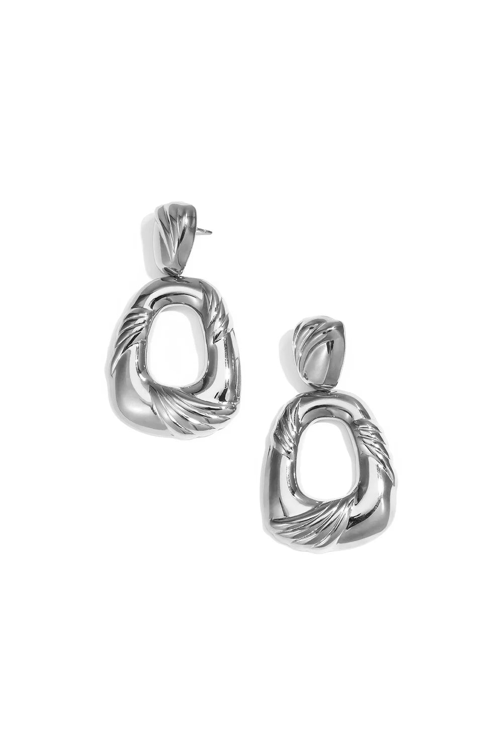 Statement Shape Eyrnalokkar