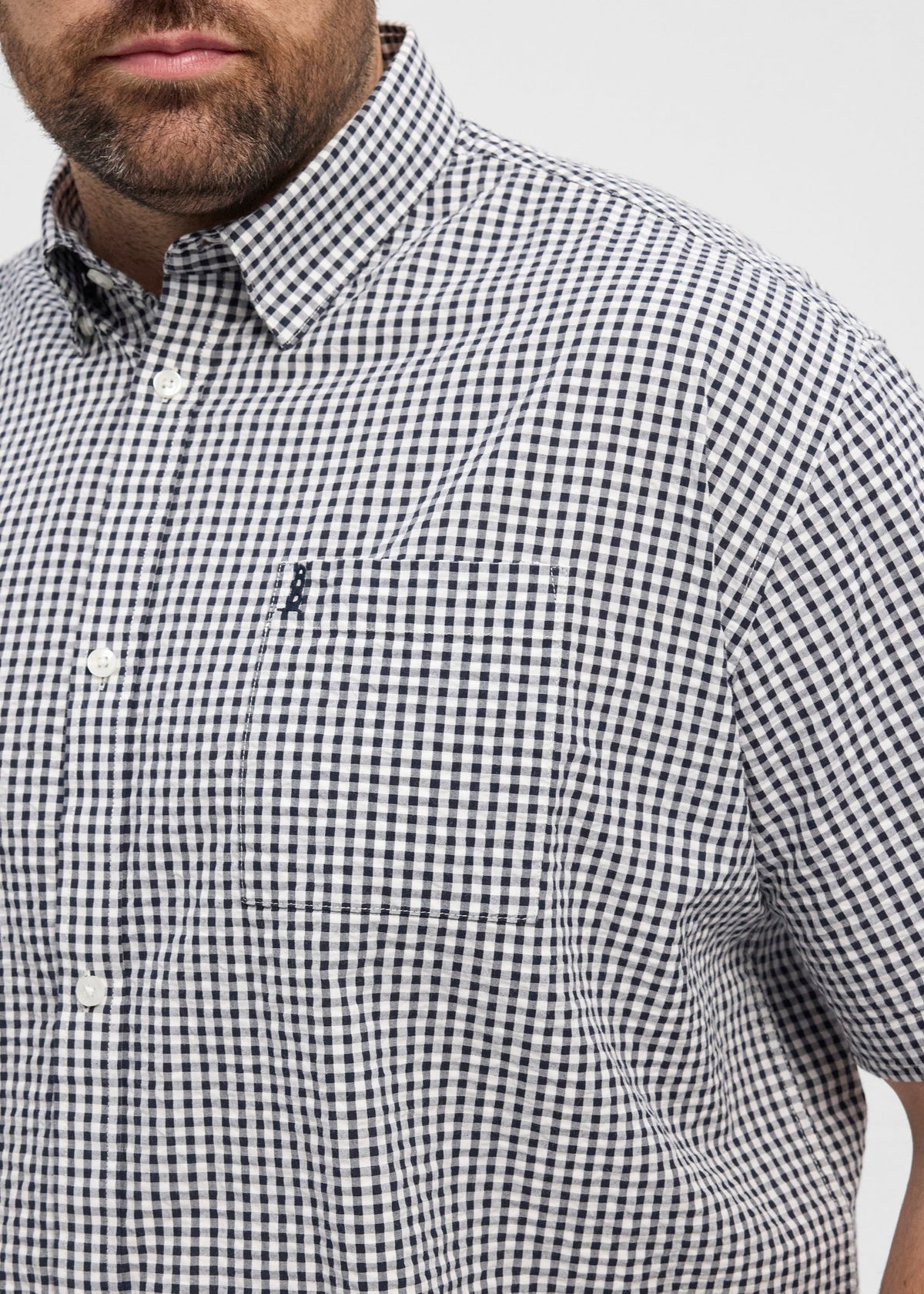 Finn Stutterma skyrta