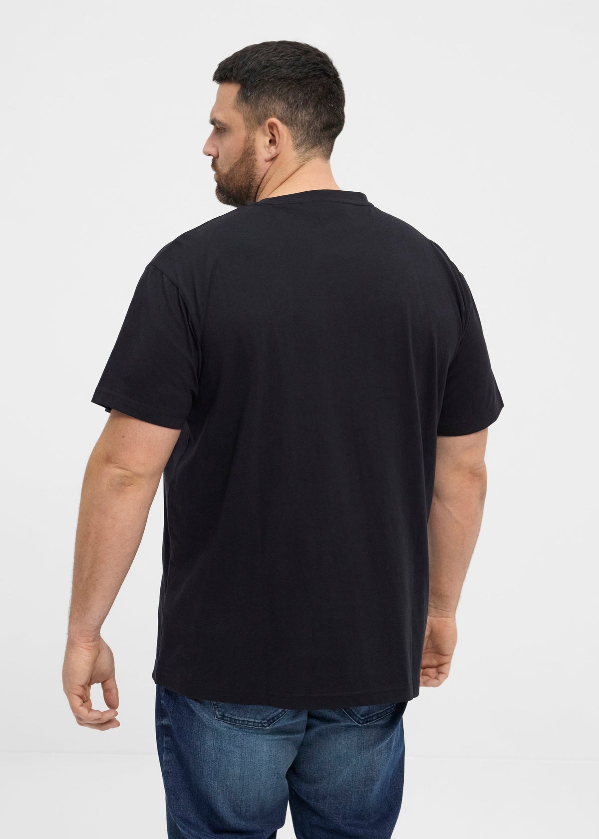 Dragon Stuttermabolur