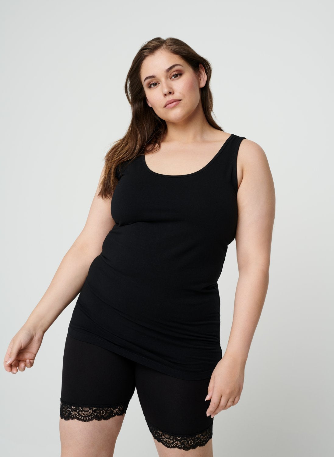 Noos Blúndu Hjólabuxur