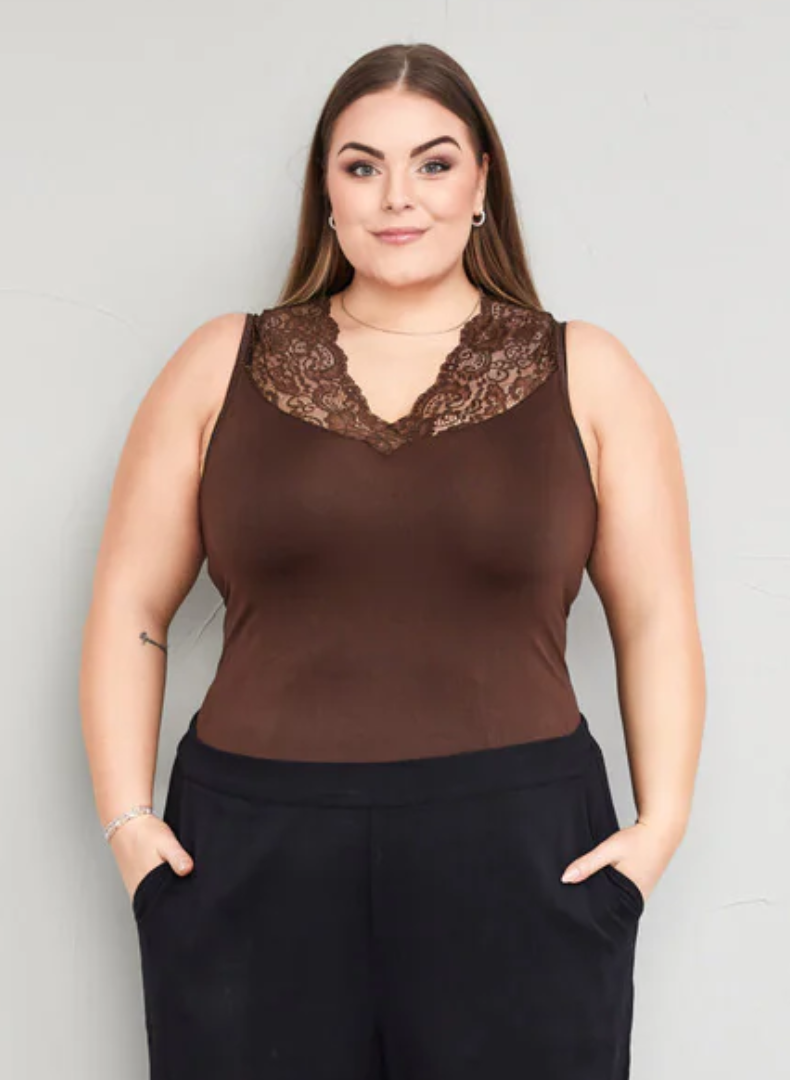 Lace Shape Toppur