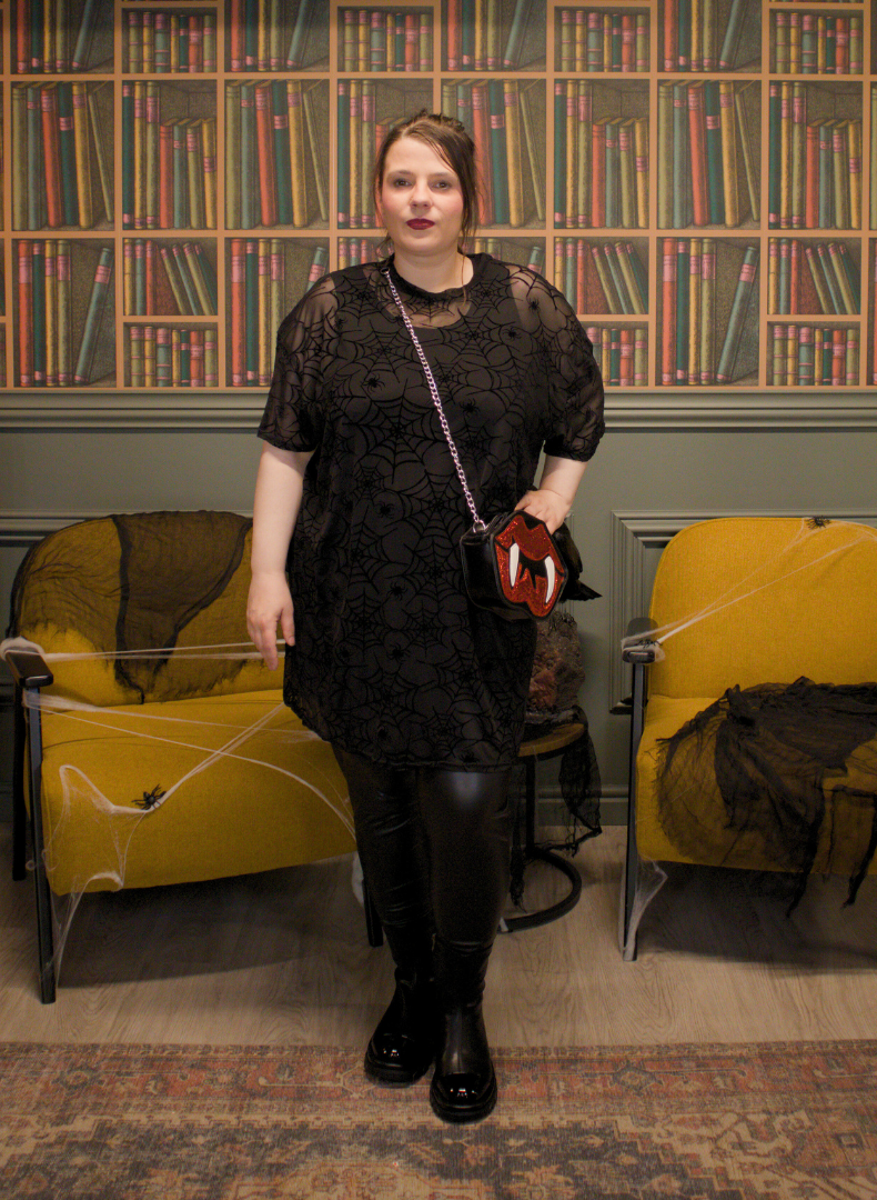 Spider Web Mesh Kjóll