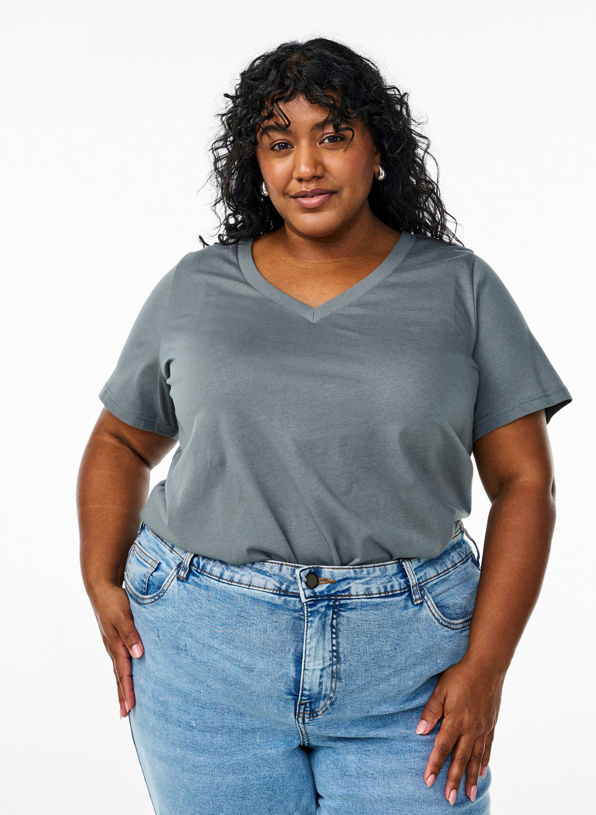 Charlin V-neck Bolur