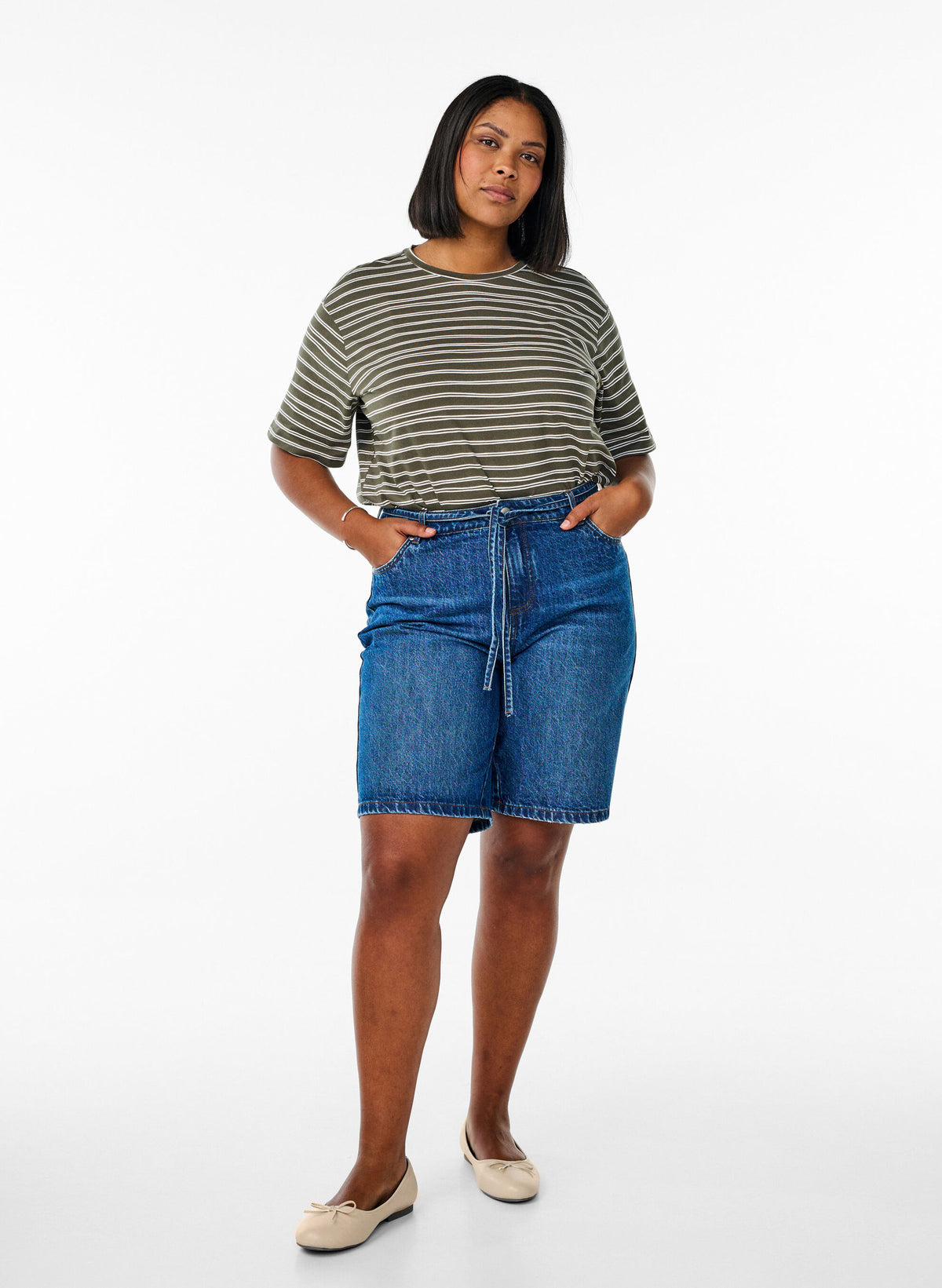 Pomelo Stuttermabolur