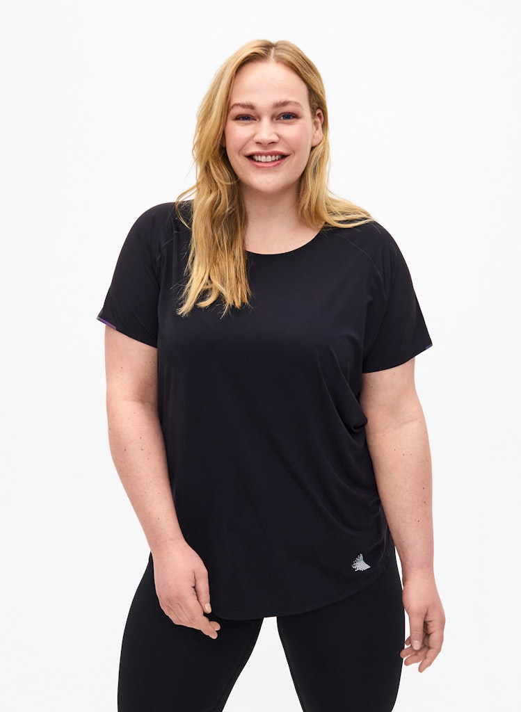 Becca Active bolur