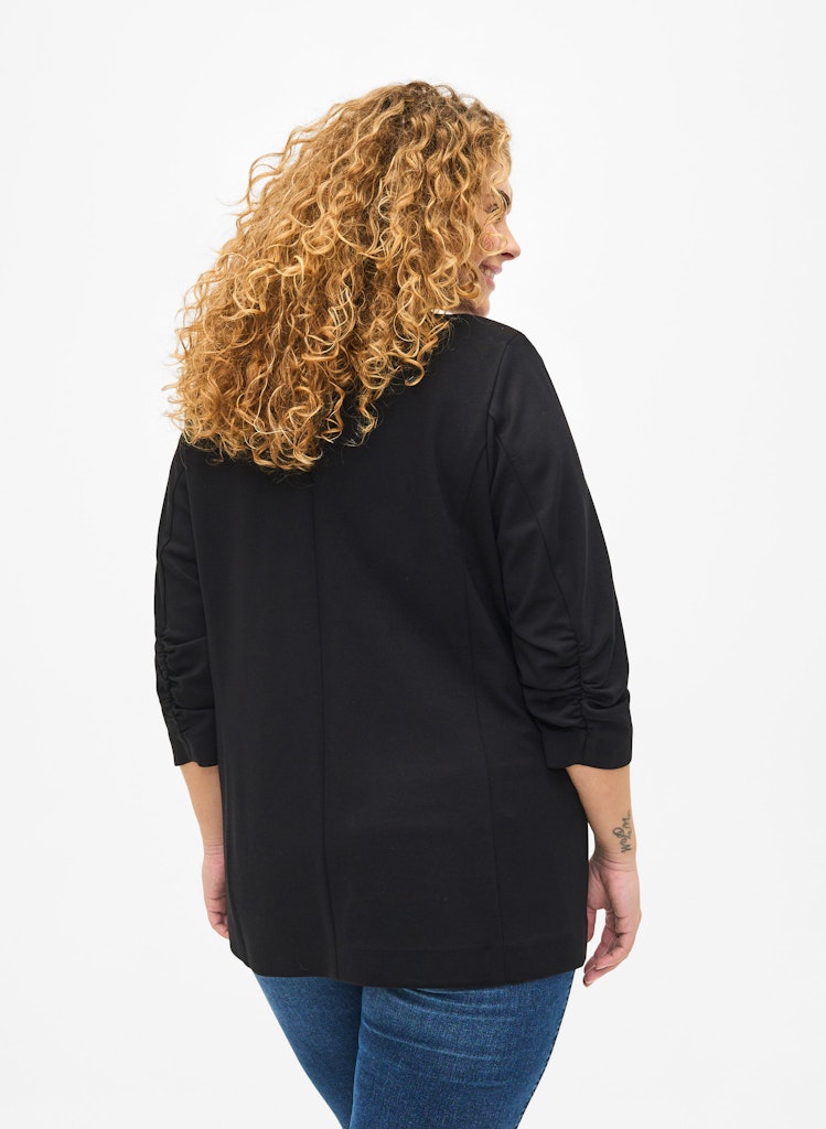 Maddie 3/4 Blazer