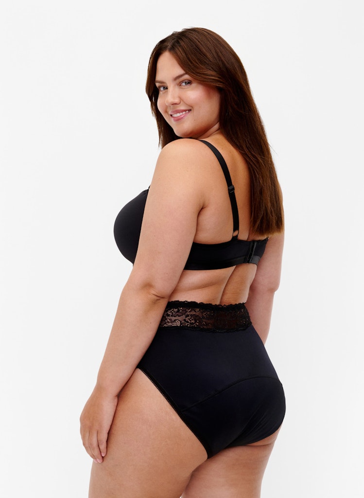 Gia Lace Túrnærbuxur