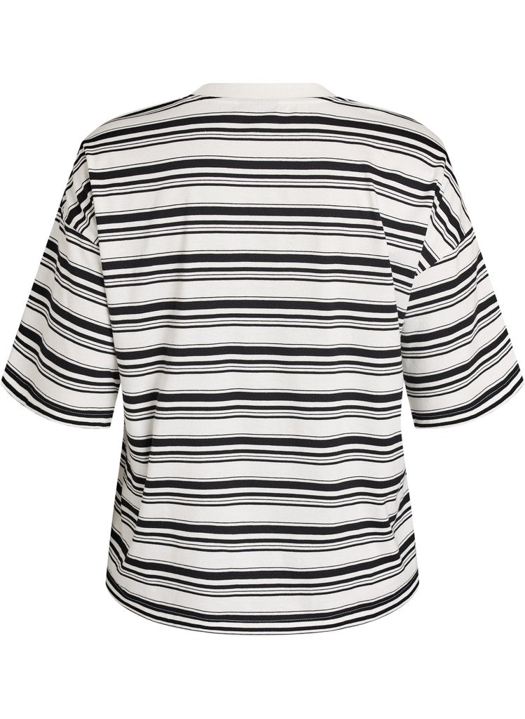 Vivi Boxy Tee