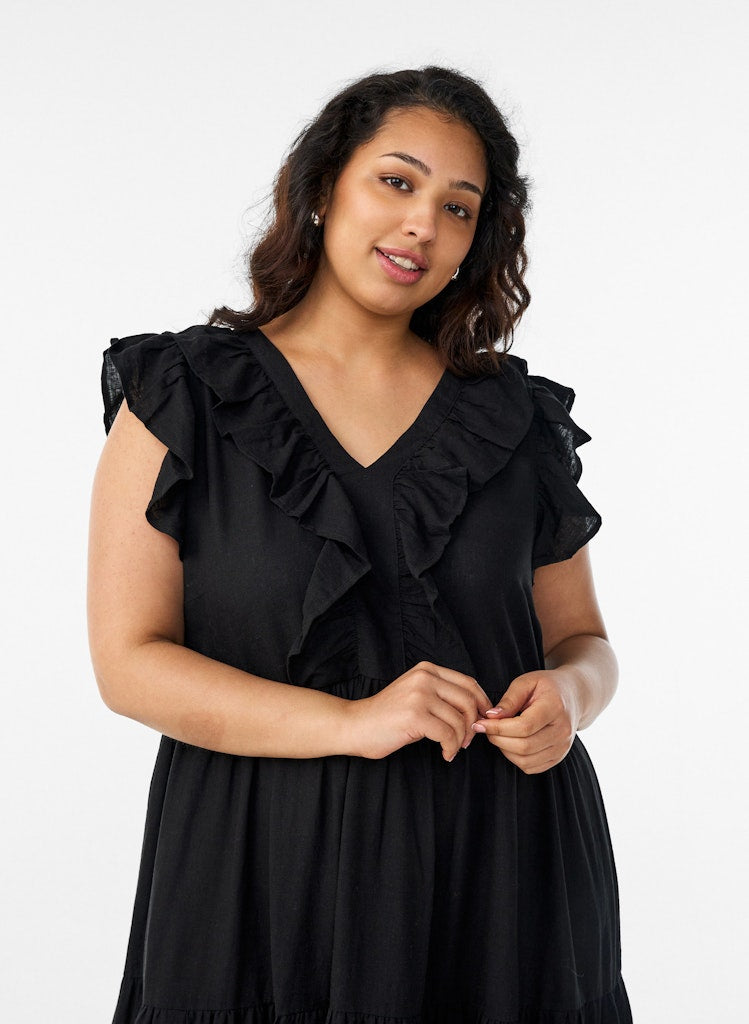 Lina Frill Hörkjóll