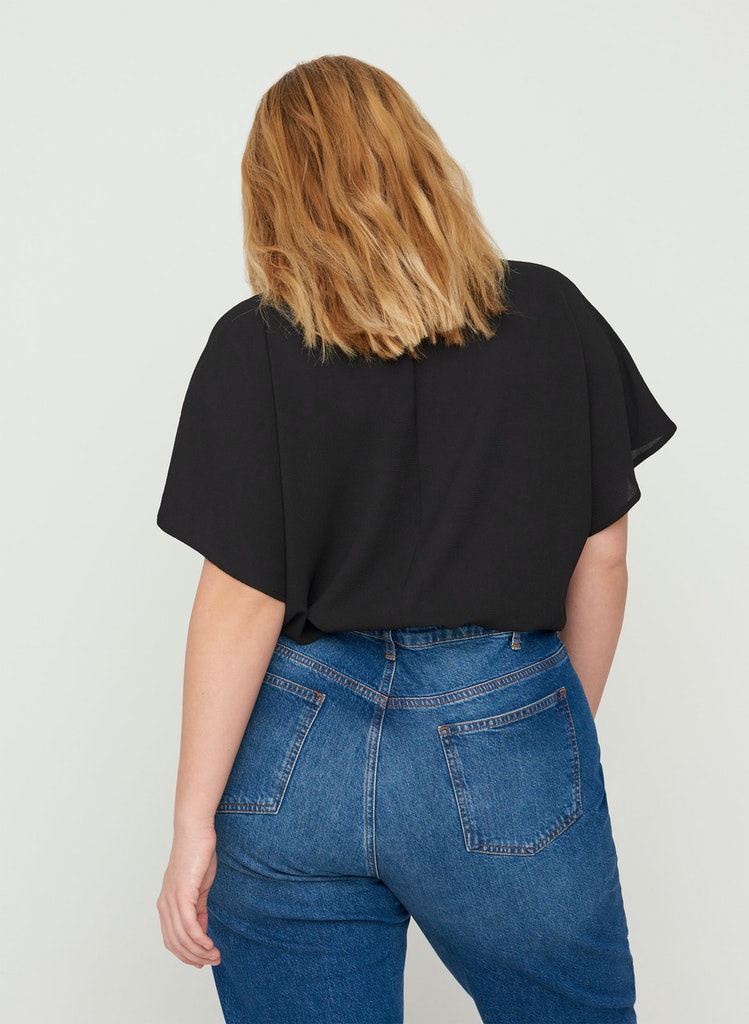 Anni Toppur - Svartur