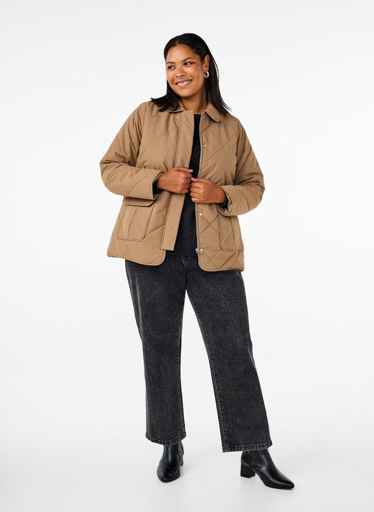 Zanni Vatteraður Jakki