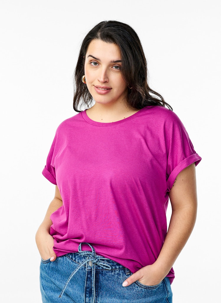 Katja Stuttermabolur