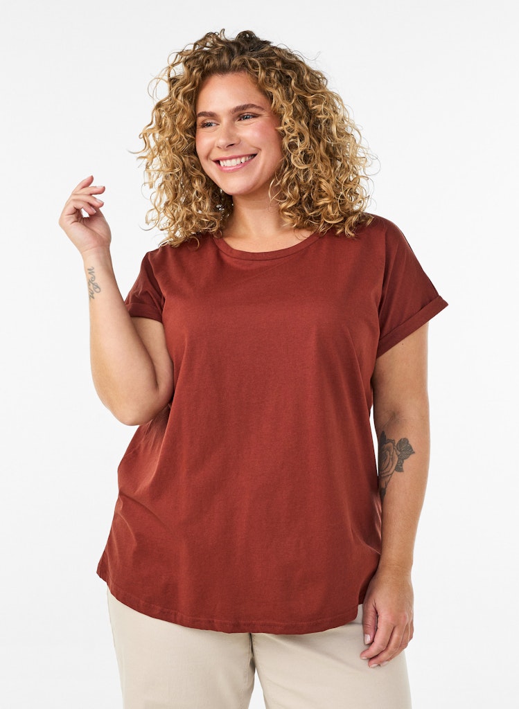 Katja Stuttermabolur